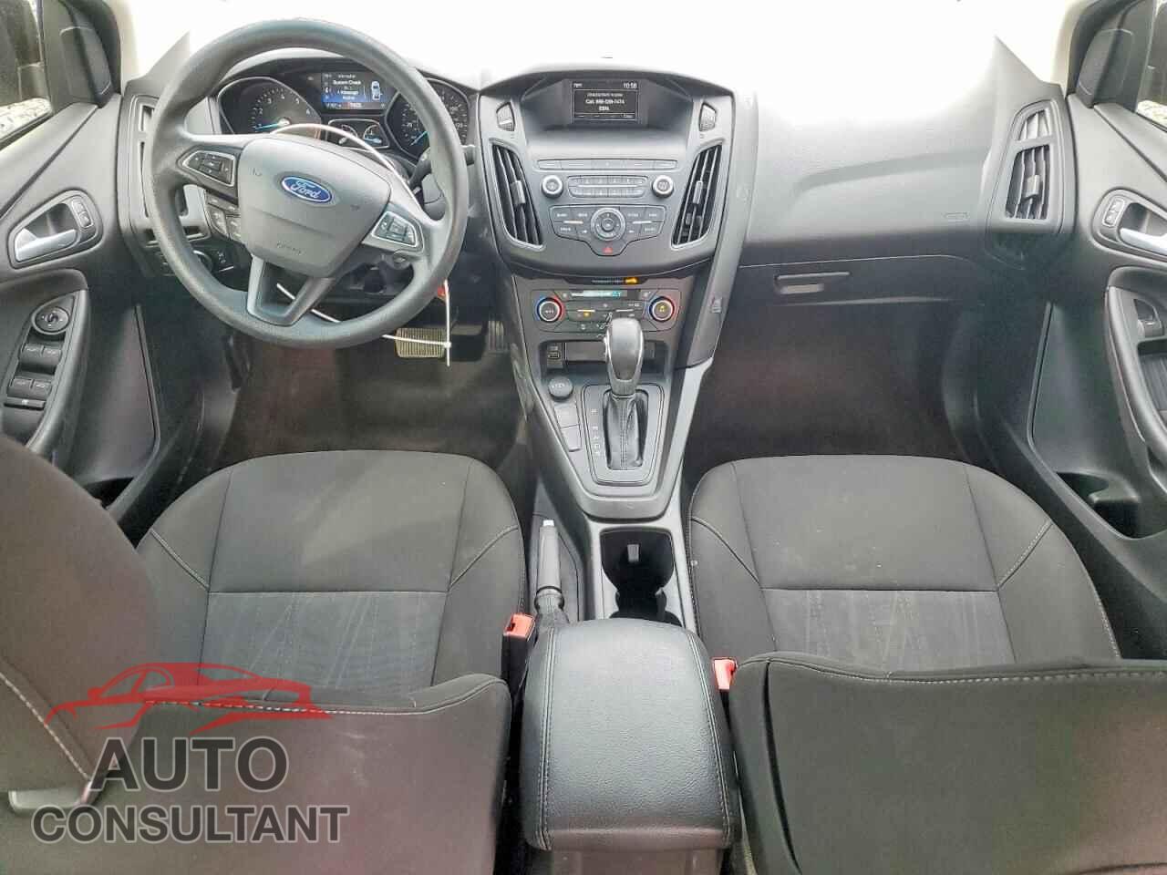 FORD FOCUS 2018 - 1FADP3FE2JL304650
