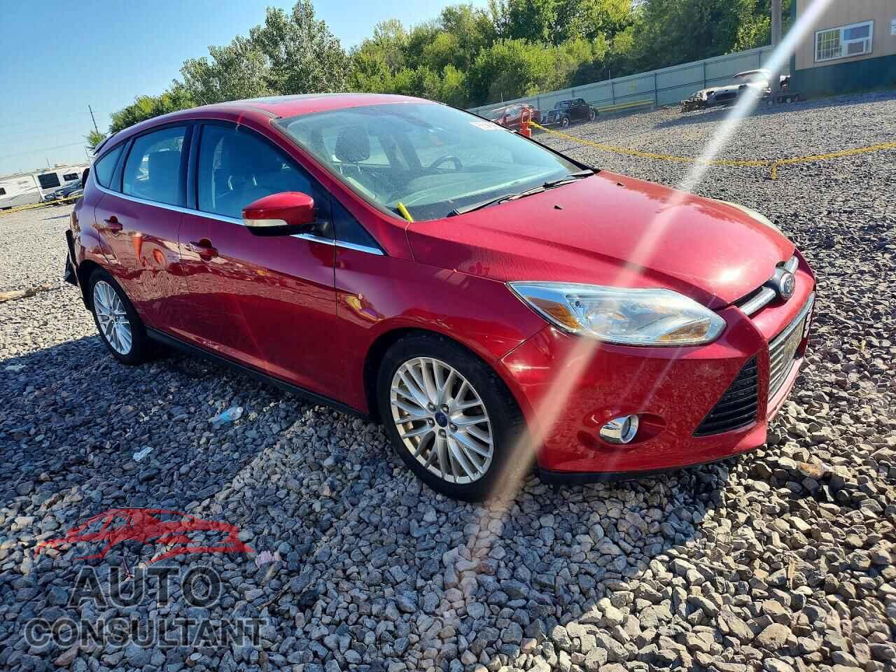 FORD FOCUS 2012 - 1FAHP3M28CL283106