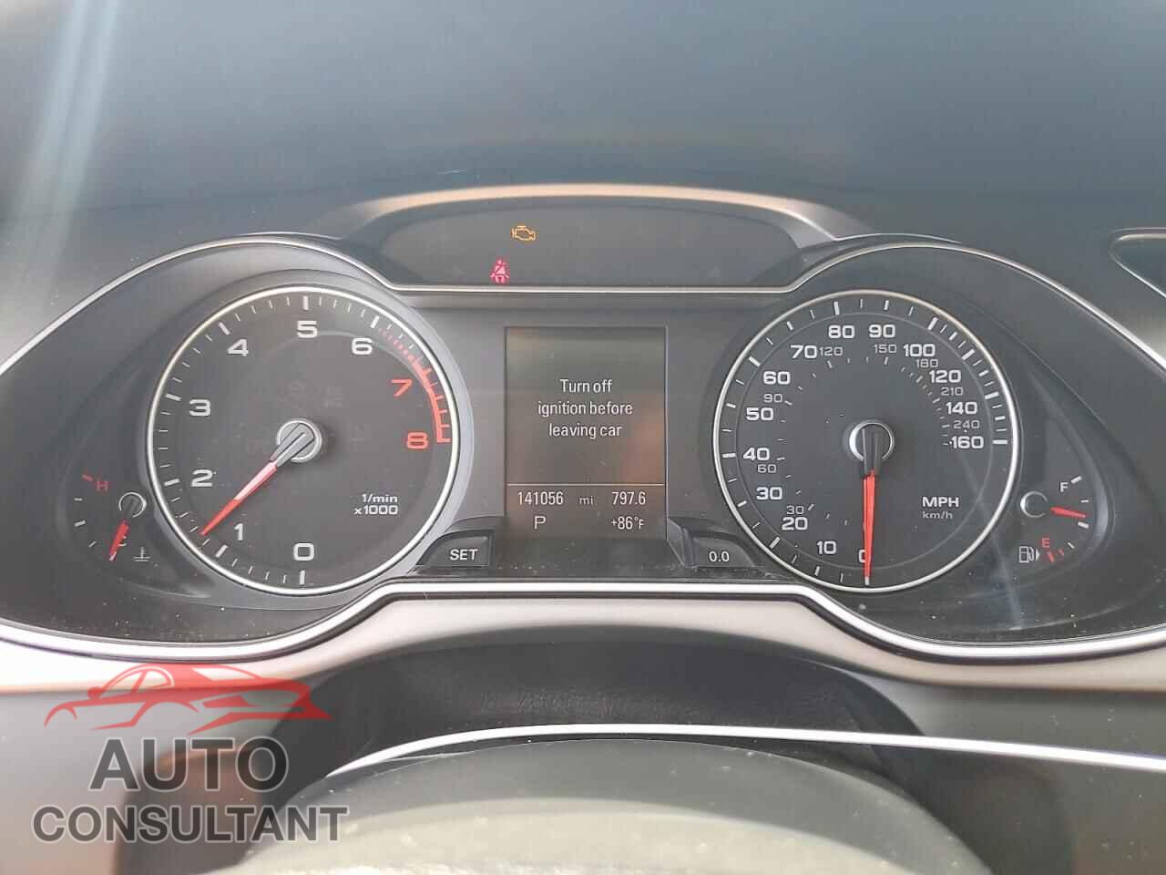 AUDI A4 2013 - WAUFFAFL7DN022969
