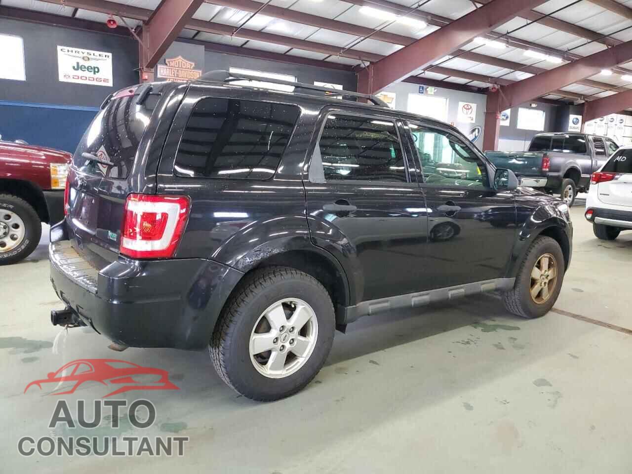 FORD ESCAPE 2011 - 1FMCU0DG7BKA06521