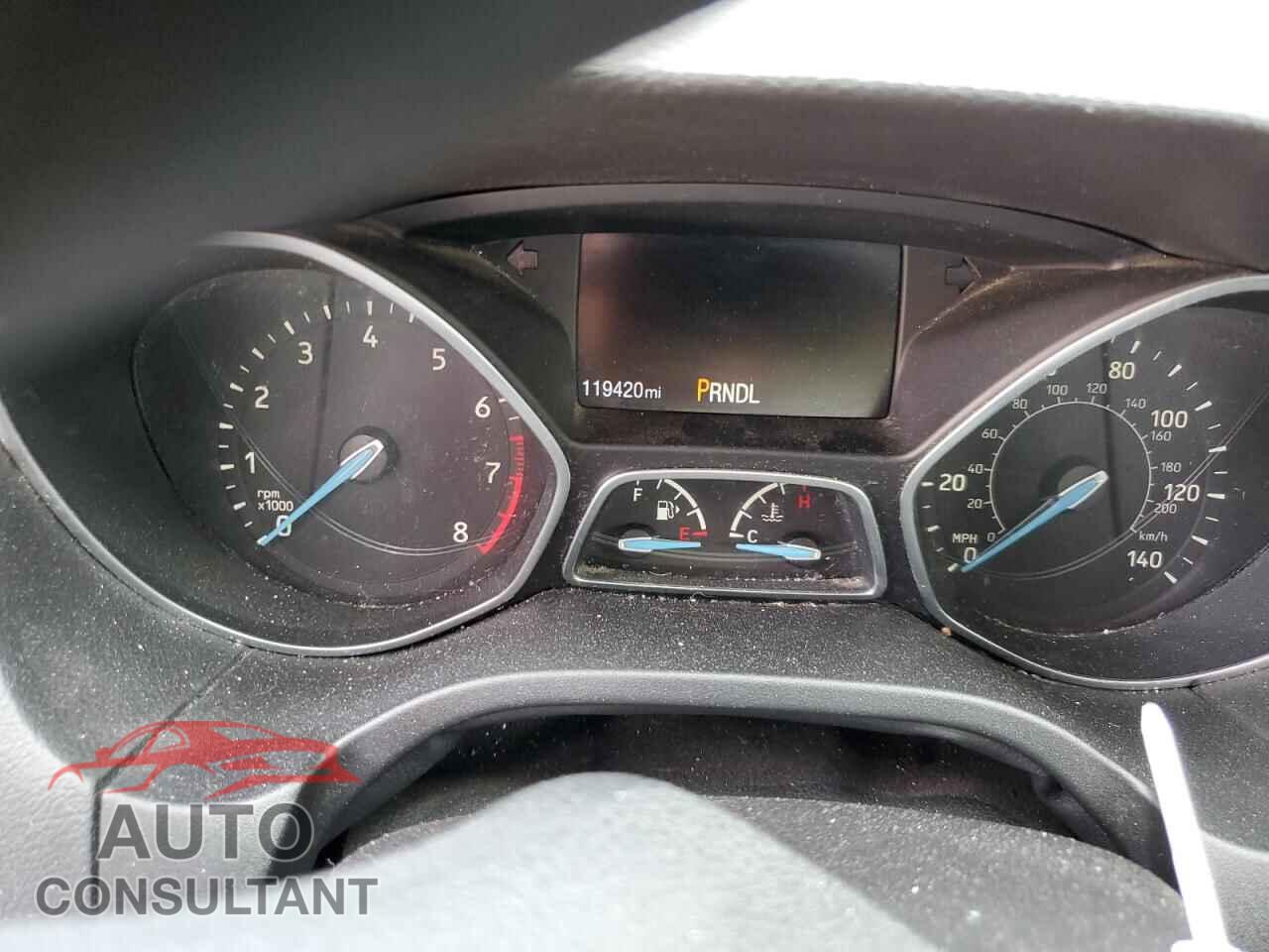 FORD FOCUS 2017 - 1FADP3K22HL247016