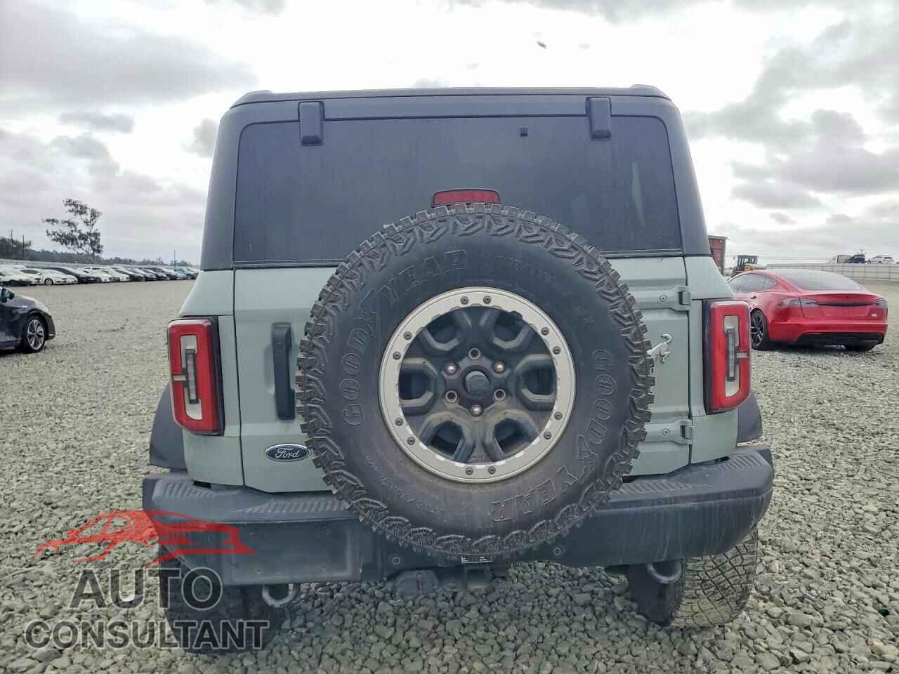 FORD BRONCO 2023 - 1FMEE5DP3PLB08161