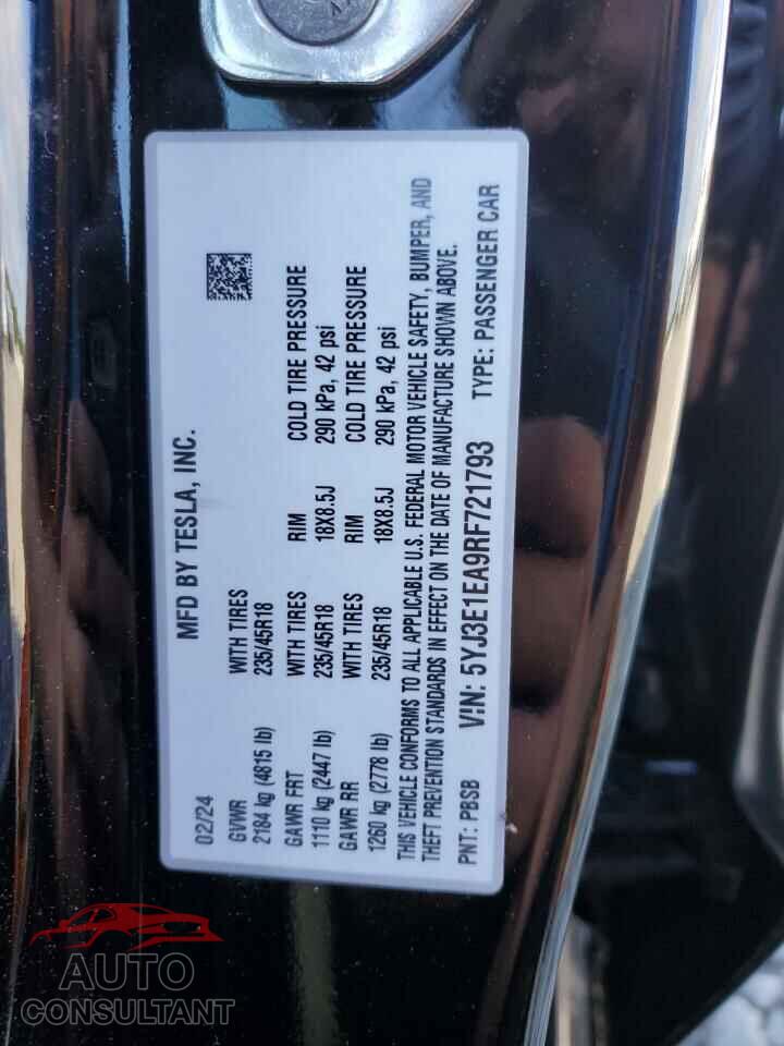 TESLA MODEL 3 2024 - 5YJ3E1EA9RF721793