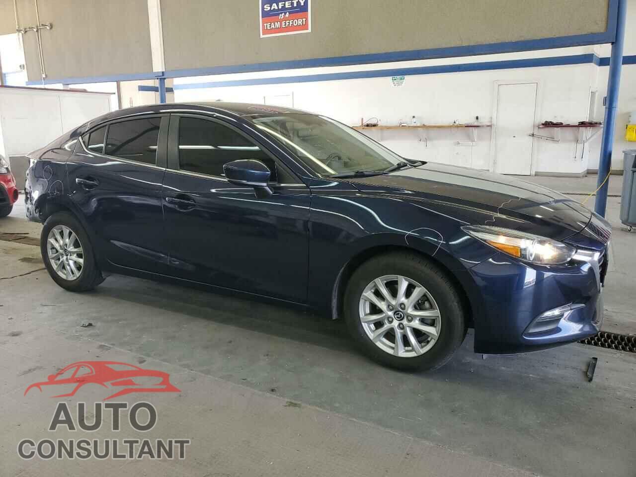 MAZDA 3 2017 - 3MZBN1U76HM102142