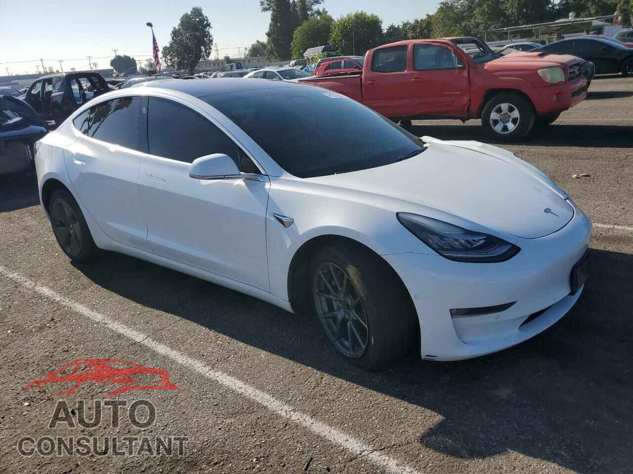 TESLA MODEL 3 2018 - 5YJ3E1EA2JF069975