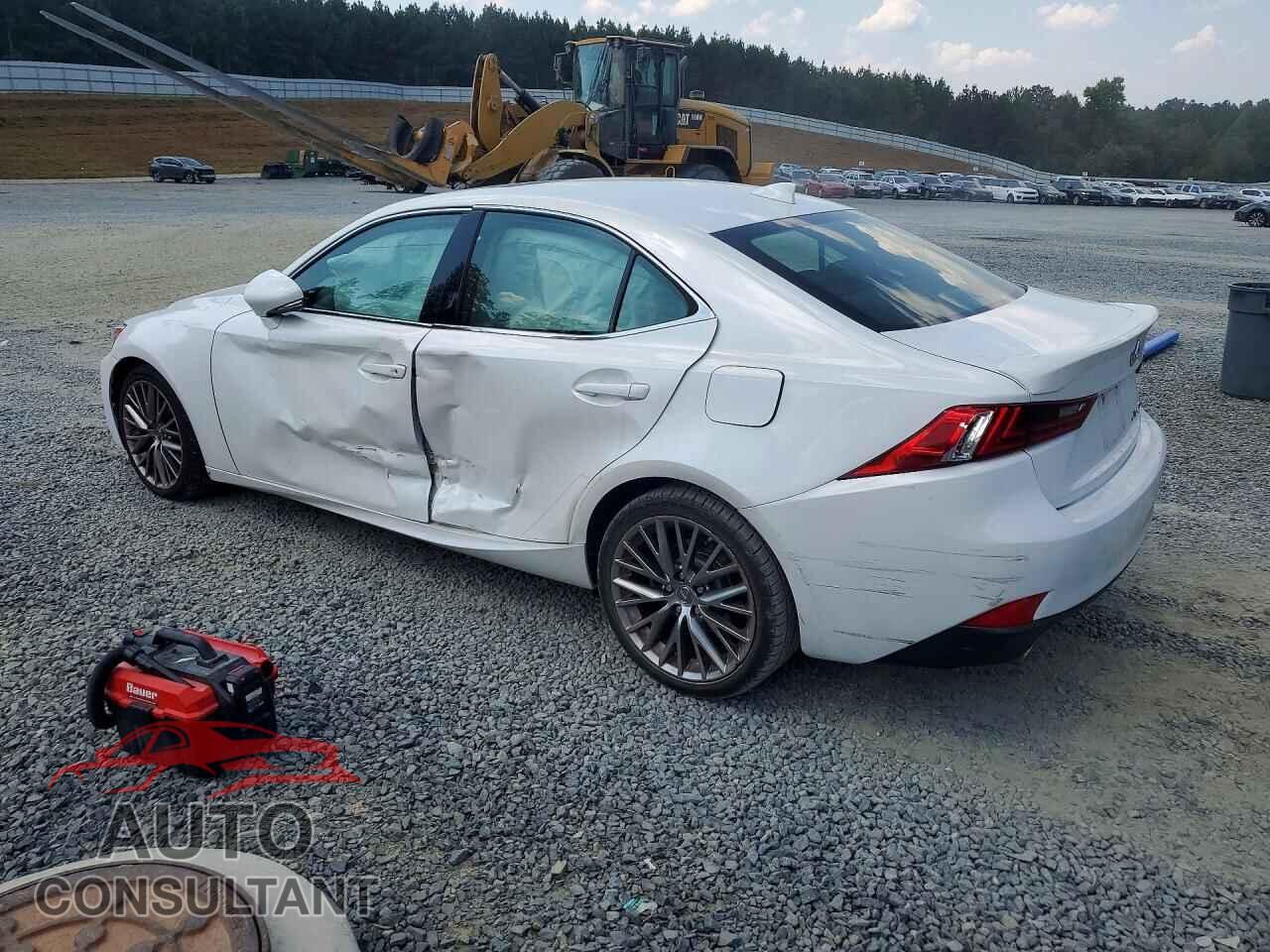 LEXUS IS 2015 - JTHCF1D22F5015655