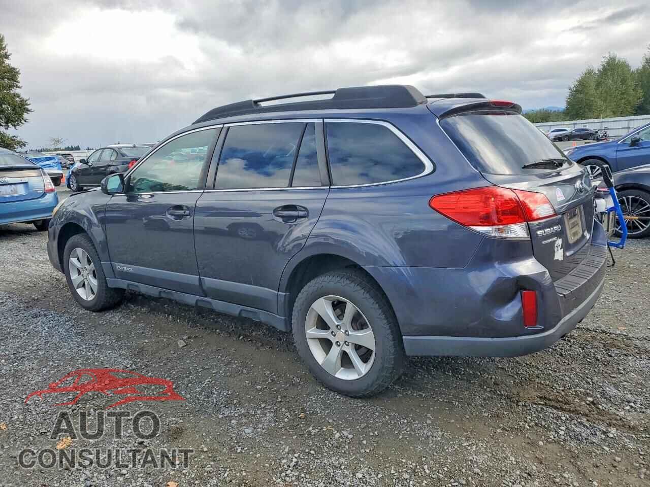 SUBARU OUTBACK 2013 - 4S4BRBGC3D3310380