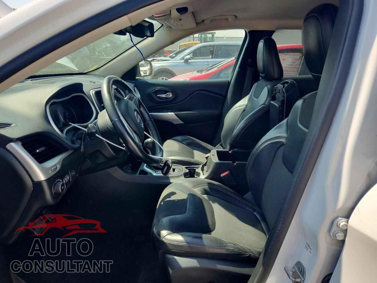 JEEP CHEROKEE 2018 - 1C4PJLLX2JD525089