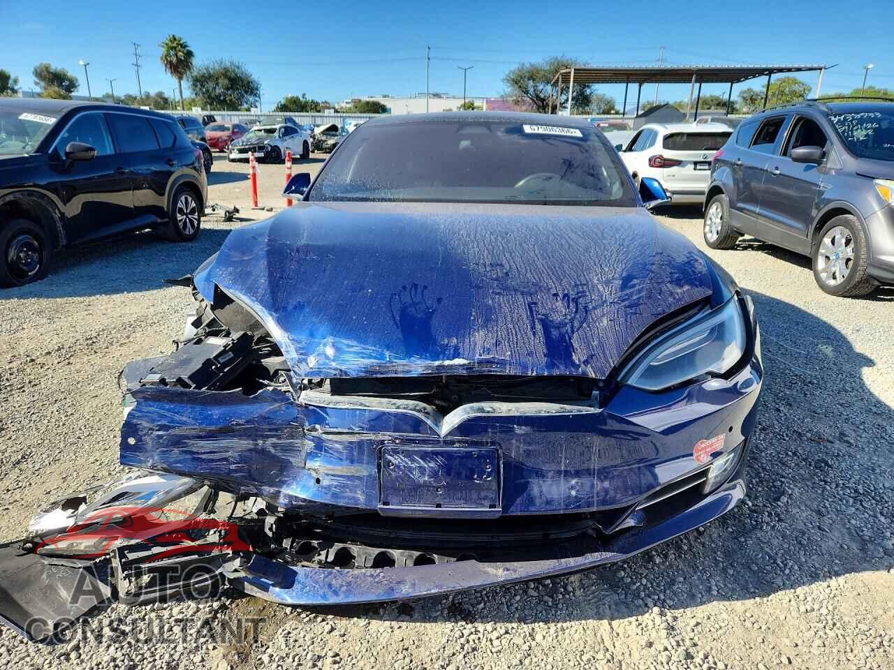 TESLA MODEL S 2018 - 5YJSA1E29JF246165