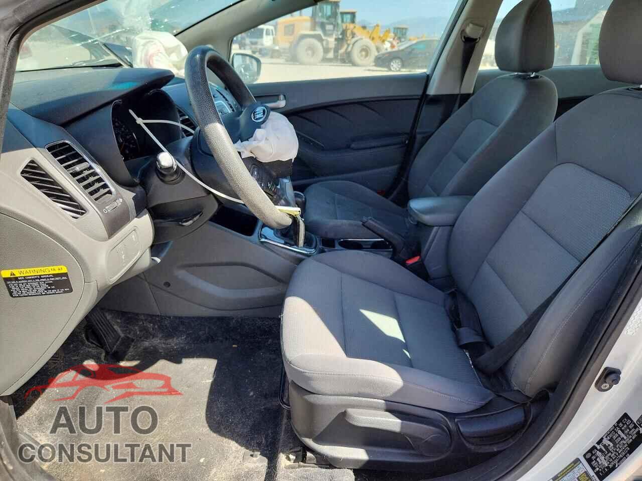 KIA FORTE 2017 - 3KPFK4A77HE061274