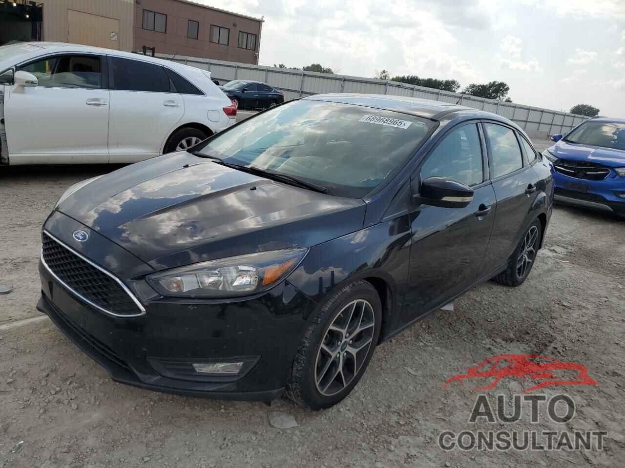 FORD FOCUS 2018 - 1FADP3H25JL223385