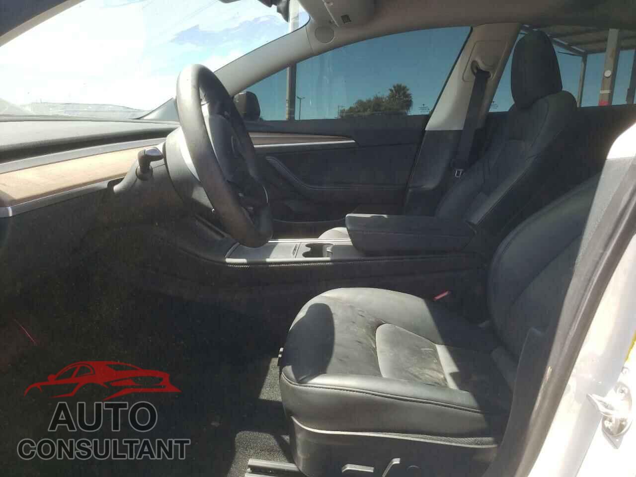 TESLA MODEL 3 2023 - 5YJ3E1EA8PF543775