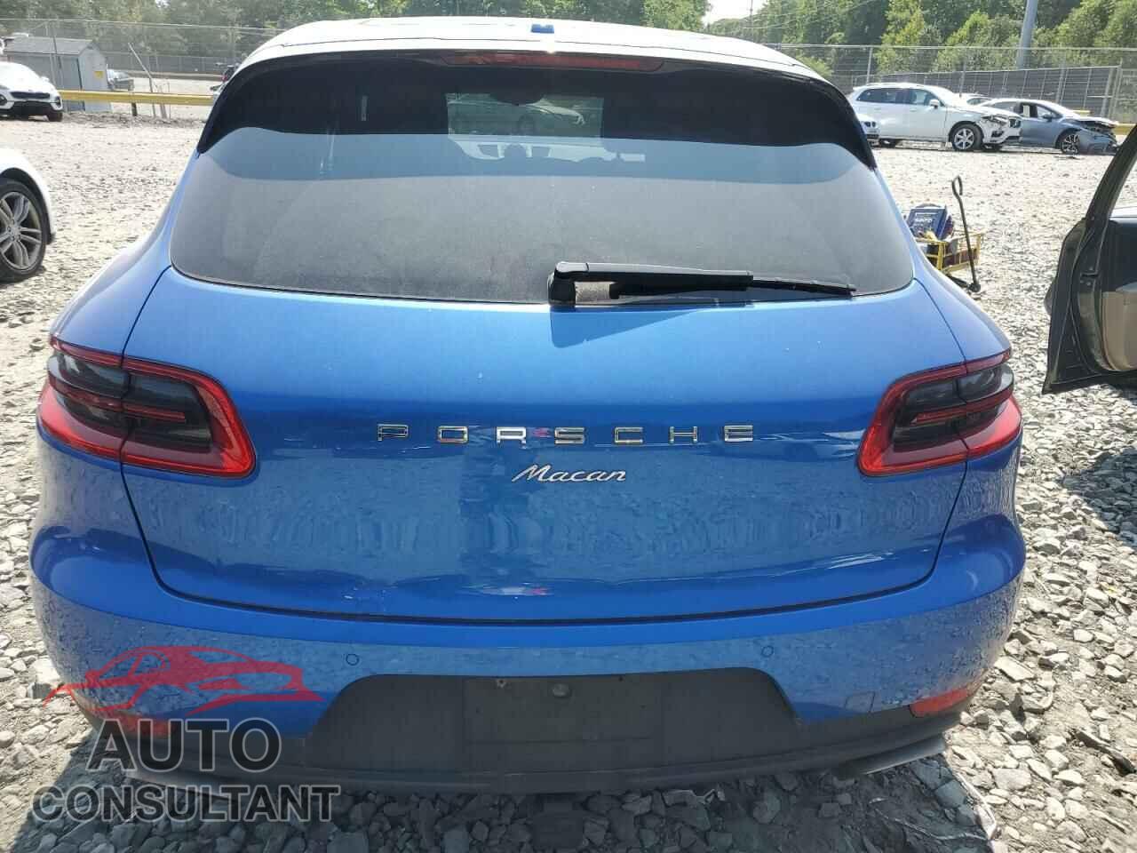 PORSCHE MACAN 2017 - WP1AA2A56HLB01656