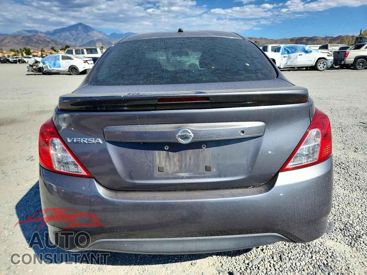NISSAN VERSA 2019 - 3N1CN7AP1KL839778
