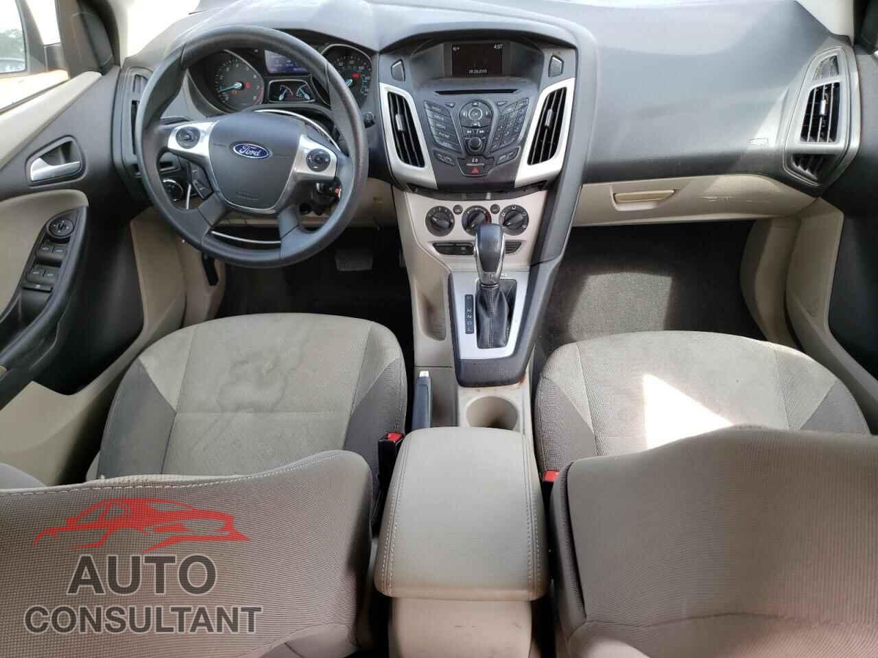 FORD FOCUS 2014 - 1FADP3K26EL402999