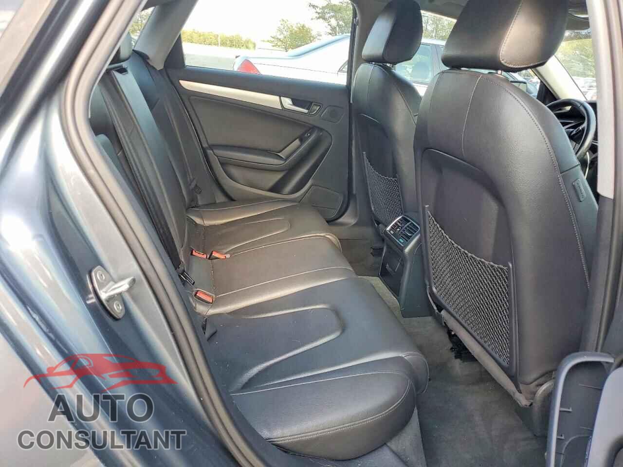 AUDI A4 2013 - WAUEFAFL3DN010622