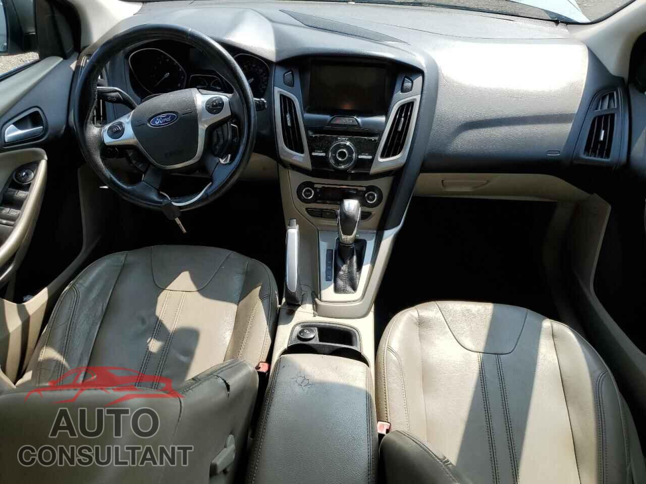 FORD FOCUS 2012 - 1FAHP3M24CL423457