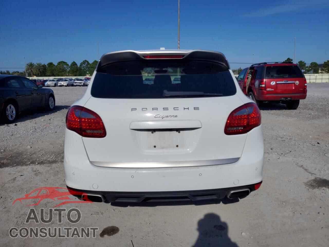 PORSCHE CAYENNE 2014 - WP1AA2A20ELA91501
