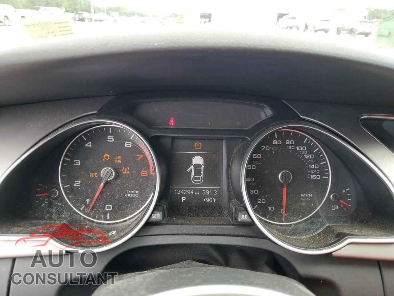 AUDI A5 2013 - WAUCFAFR9DA031994