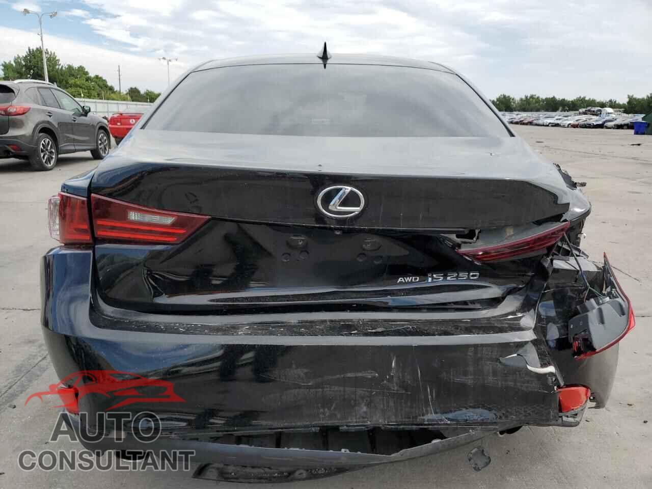 LEXUS IS 2014 - JTHCF1D20E5008833
