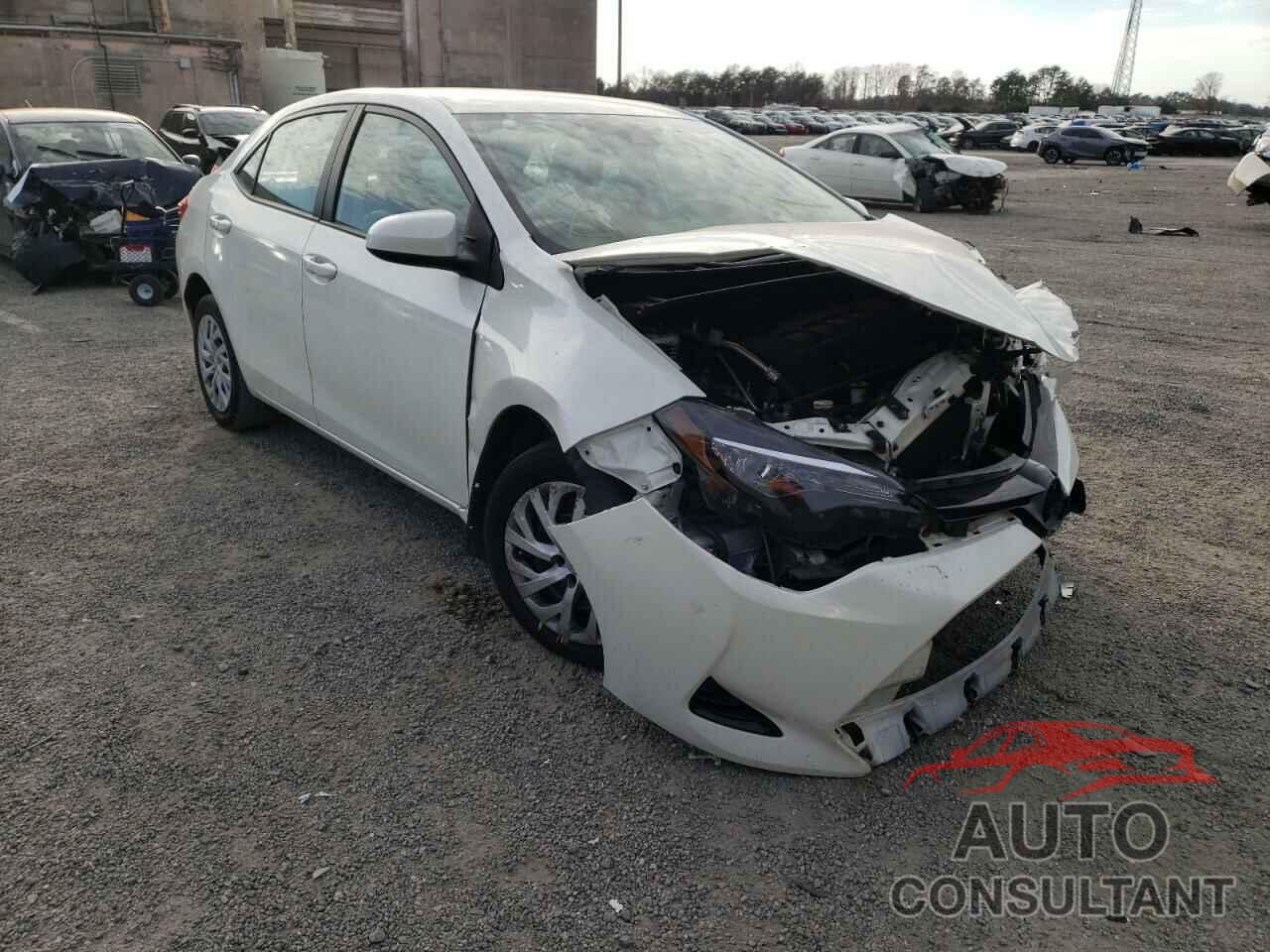 TOYOTA COROLLA 2018 - 5YFBURHE5JP795202