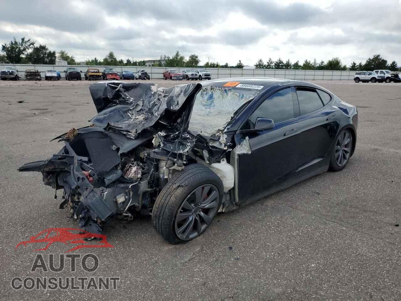 TESLA MODEL S 2014 - 5YJSA1H26EFP67457