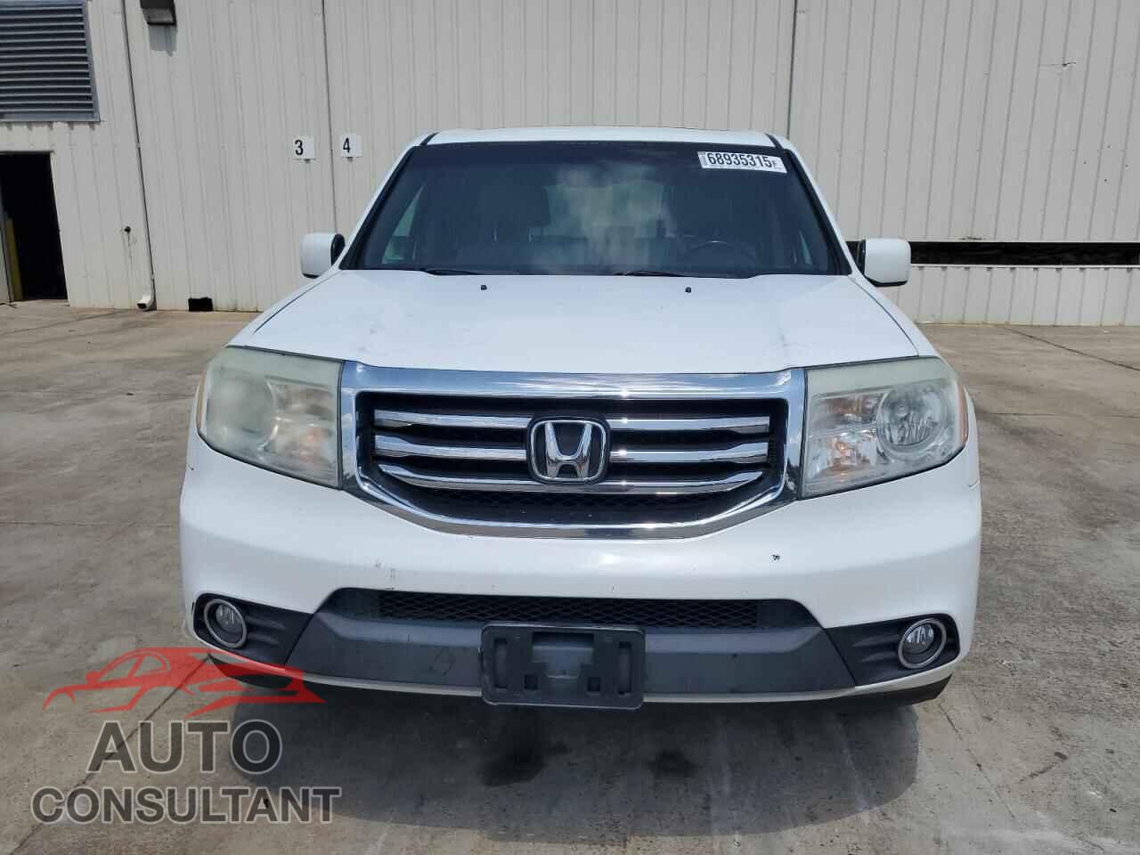 HONDA PILOT 2013 - 5FNYF3H51DB002995