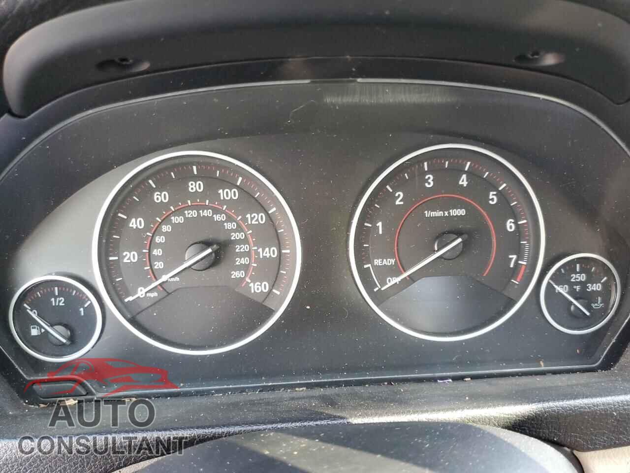 BMW 3 SERIES 2017 - WBA8D9C33HA005231
