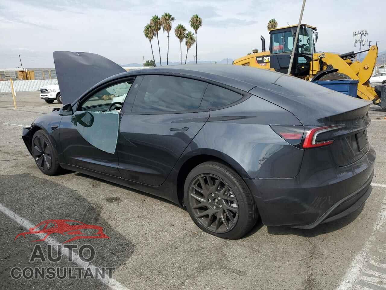 TESLA MODEL 3 2024 - 5YJ3E1EB1RF796772