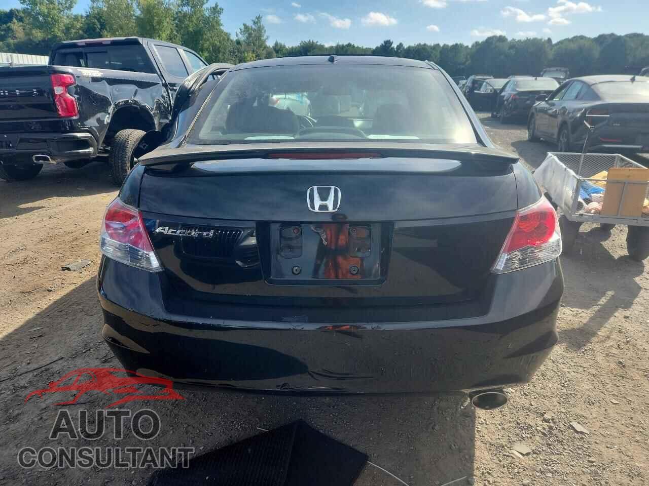 HONDA ACCORD 2010 - 1HGCP2F82AA002931