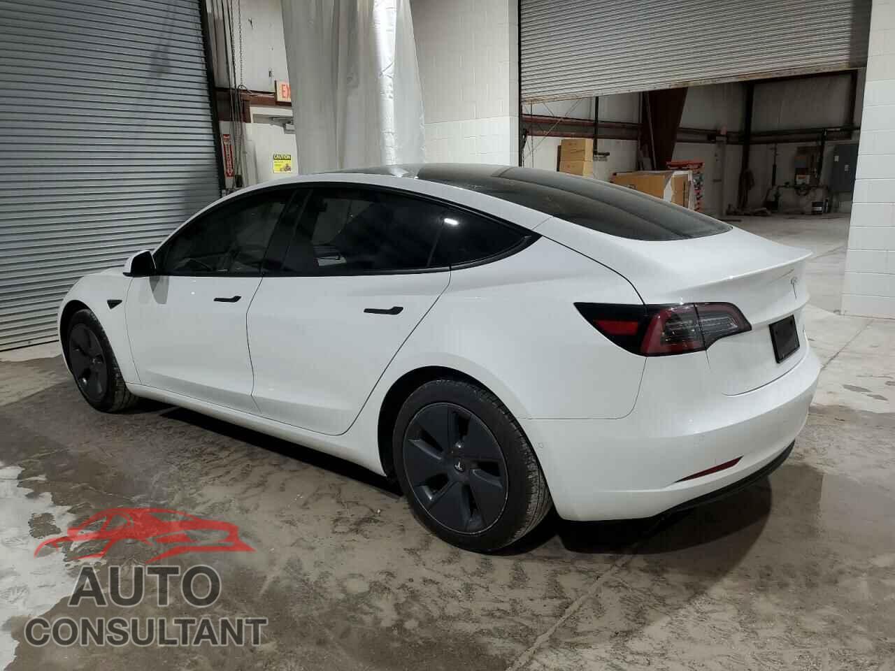 TESLA MODEL 3 2021 - 5YJ3E1EB2MF020014