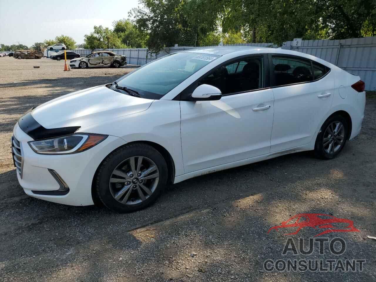 HYUNDAI ELANTRA 2017 - KMHD84LF2HU122165