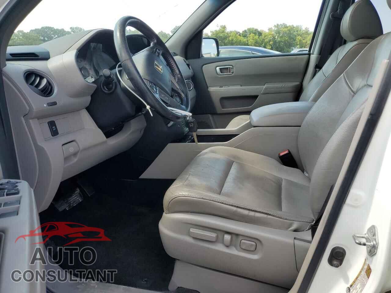 HONDA PILOT 2011 - 5FNYF3H71BB002848