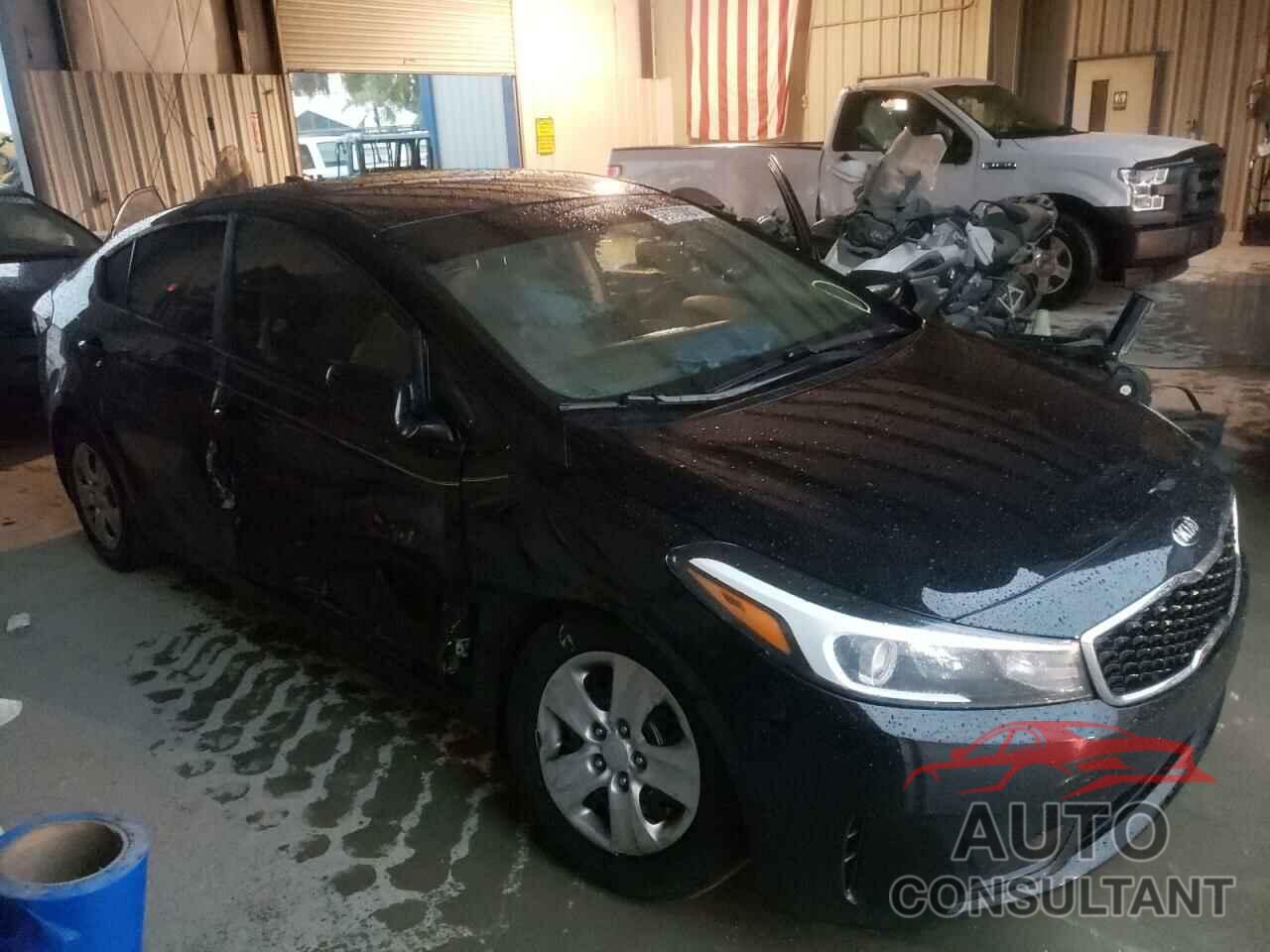 KIA FORTE 2018 - 3KPFL4A7XJE221425