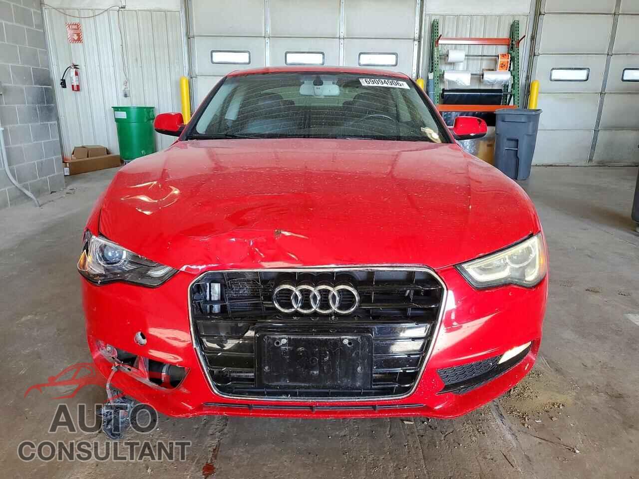 AUDI A5 2013 - WAULFAFR6DA030012