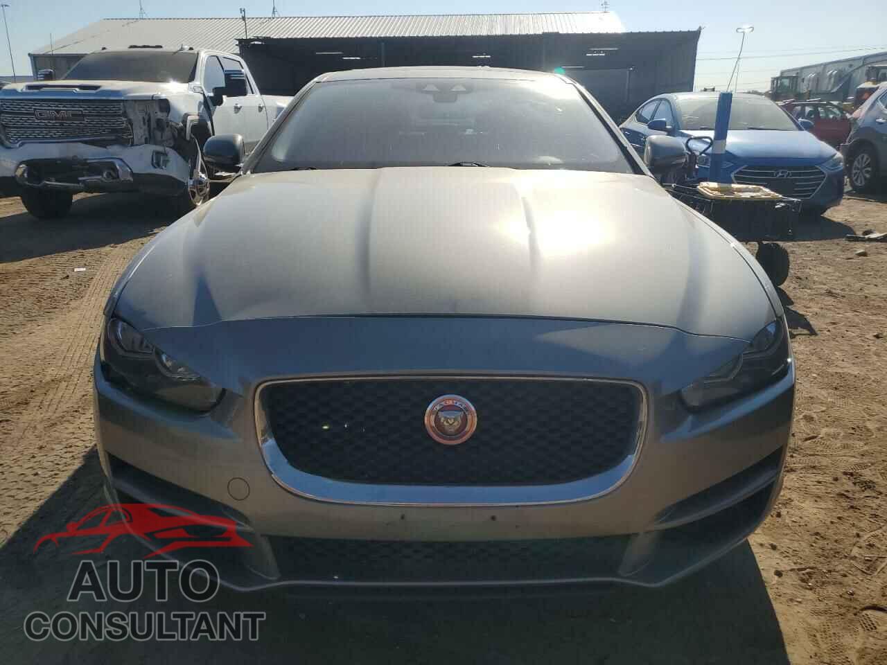 JAGUAR XE 2017 - SAJAJ4BV9HCP10771