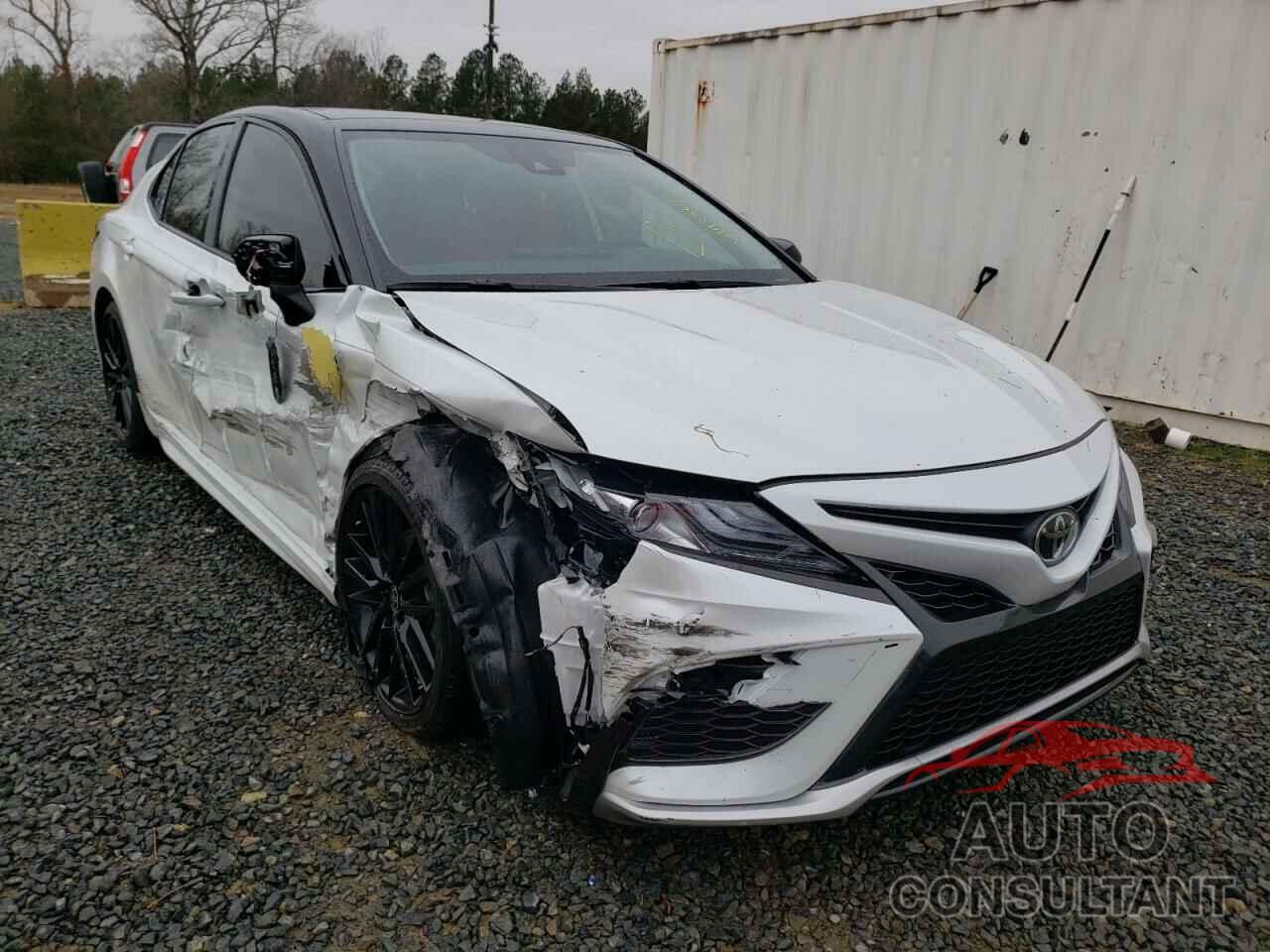TOYOTA CAMRY 2022 - 4T1K61AK5NU003663