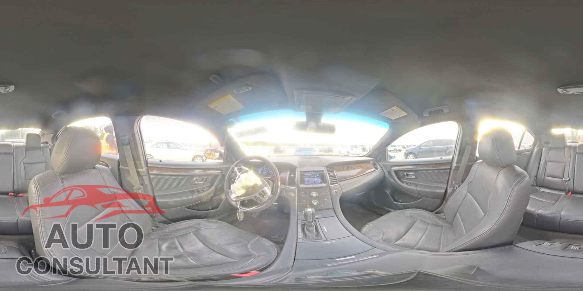 FORD TAURUS 2015 - 1FAHP2F85FG116176