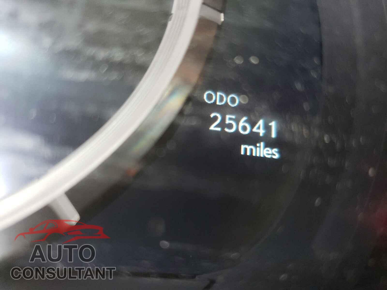 LEXUS RC 2017 - JTHHA5BC8H5004847