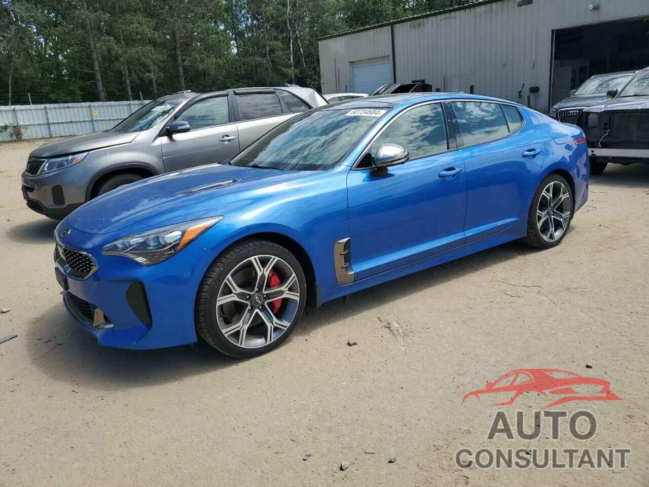 KIA STINGER 2019 - KNAE55LC8K6056758