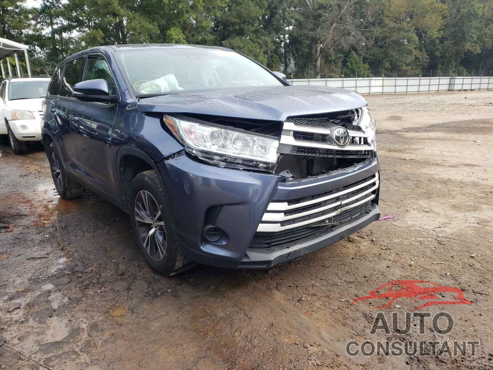 TOYOTA HIGHLANDER 2019 - 5TDZARFH6KS054747