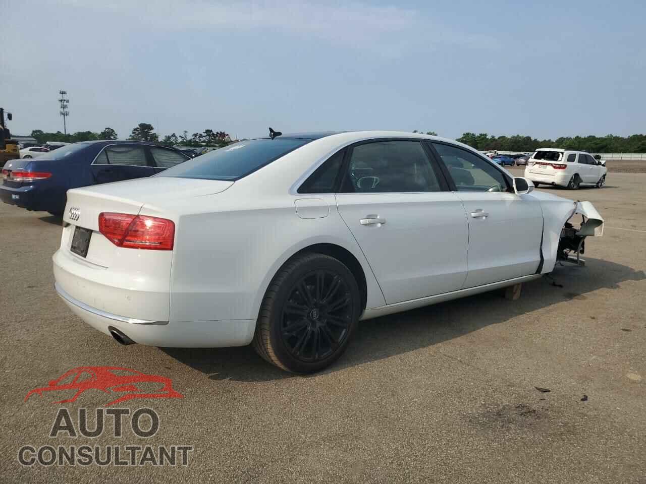 AUDI A8 2013 - WAURGAFD2DN019125