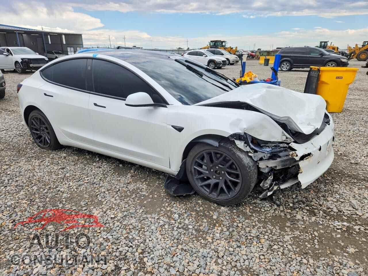 TESLA MODEL 3 2024 - 5YJ3E1EB0RF814128