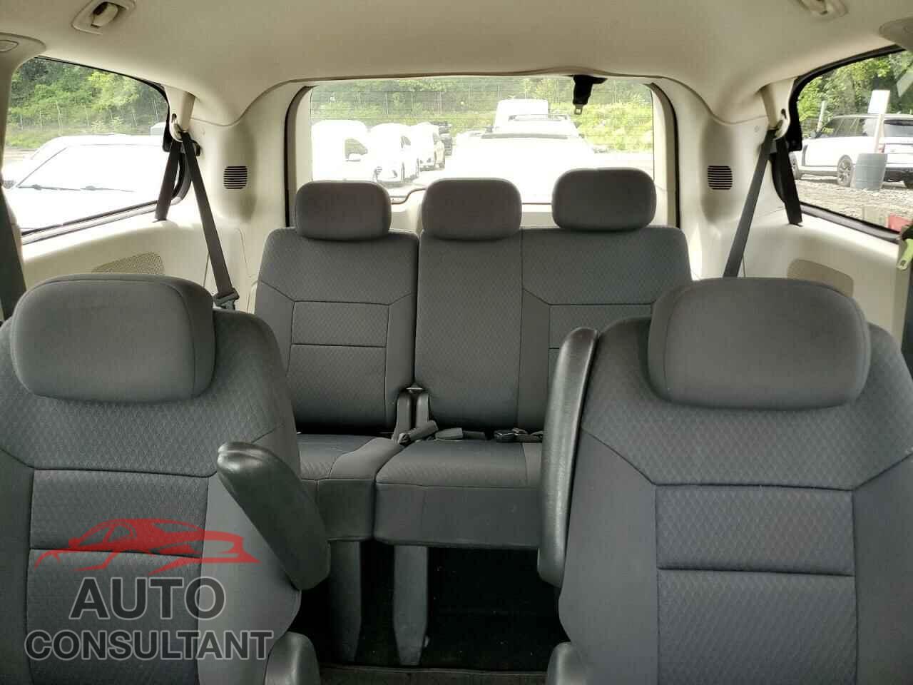 DODGE CARAVAN 2010 - 2D4RN4DE5AR244422