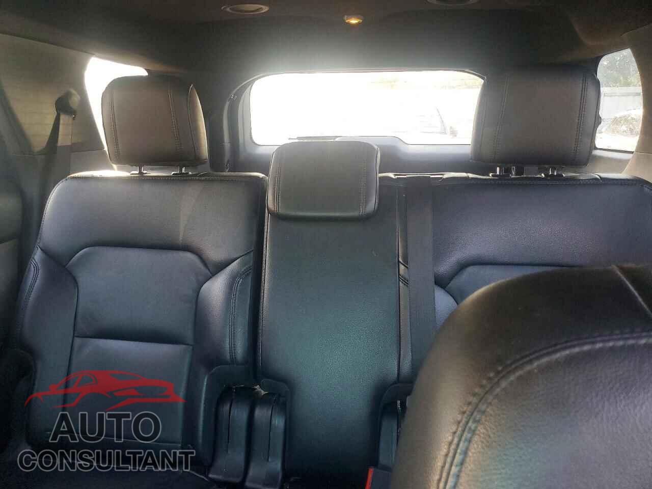 FORD EXPLORER 2017 - 1FM5K8DH2HGA32963