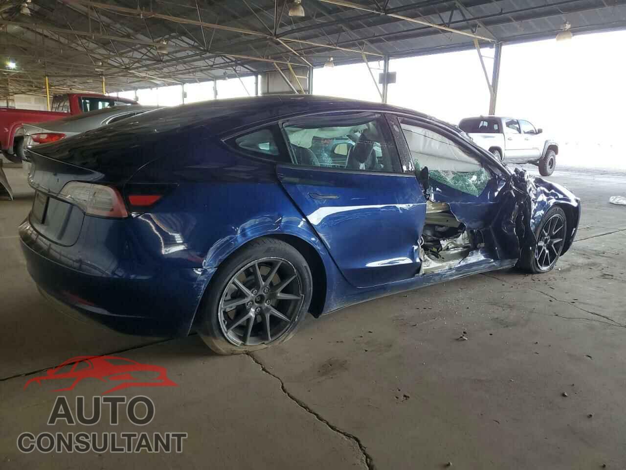 TESLA MODEL 3 2023 - 5YJ3E1EAXPF447761