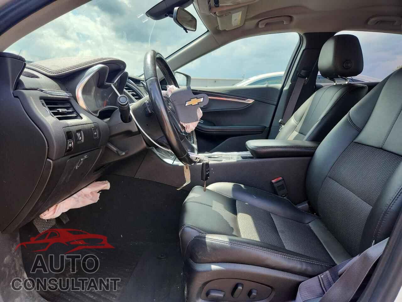 CHEVROLET IMPALA 2017 - 1G1105S33HU158564