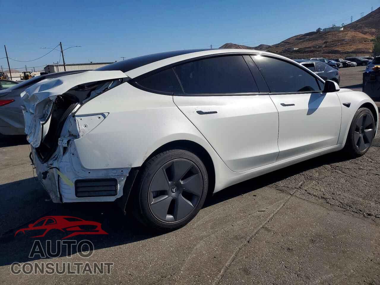 TESLA MODEL 3 2023 - 5YJ3E1EA3PF489284
