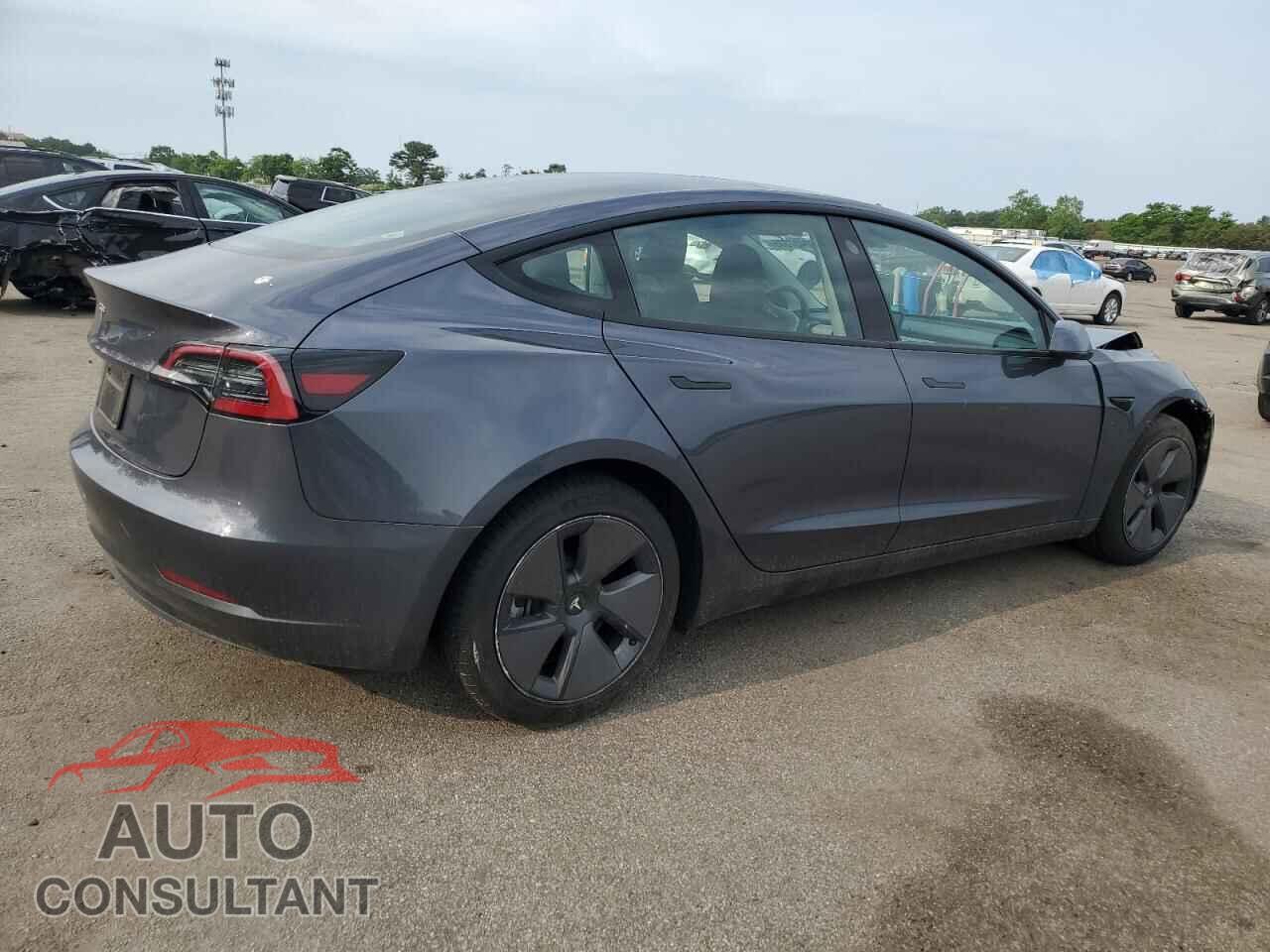 TESLA MODEL 3 2023 - 5YJ3E1EAXPF677557