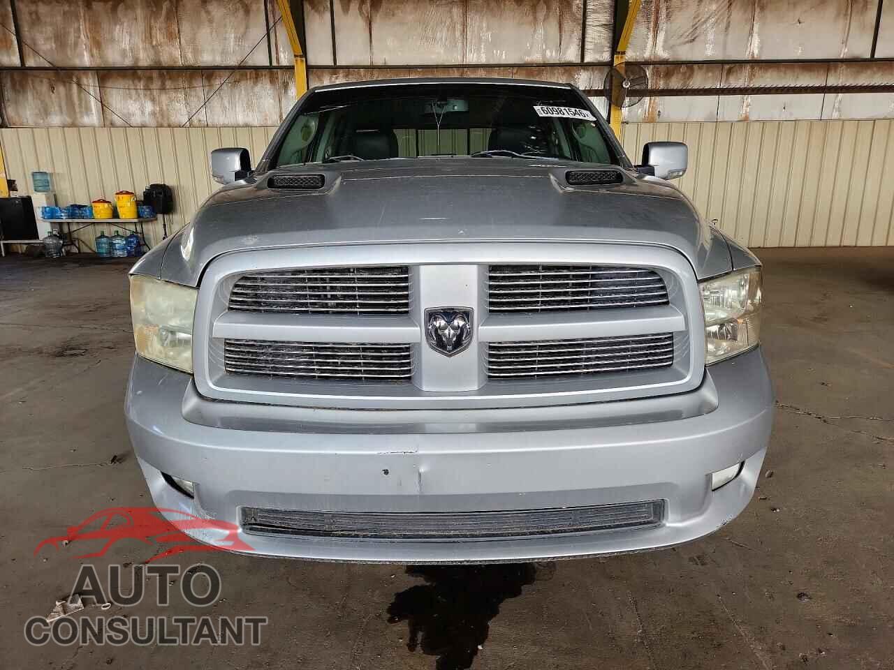 DODGE RAM 1500 2012 - 1C6RD7HT3CS187561